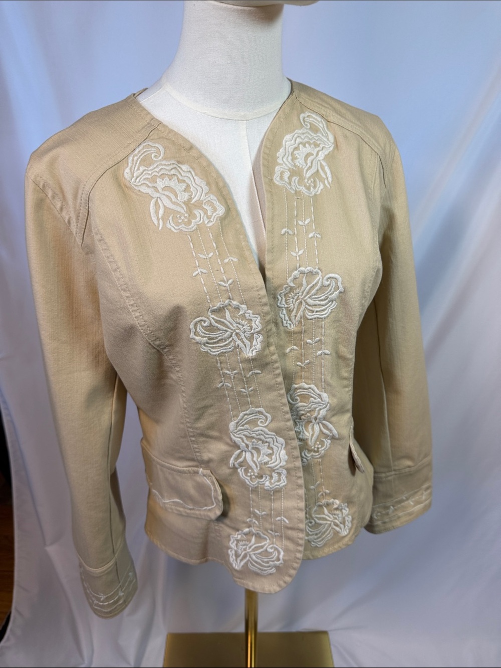 Embroidered Beige Women's Blazer Jacket